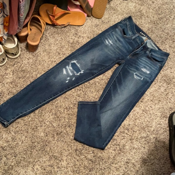 Jeans - Picture 1 of 3